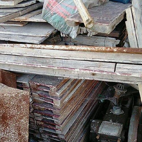  废金属 废钢铁 废铁 工厂低价转让一批角铁 三角板 产品名称